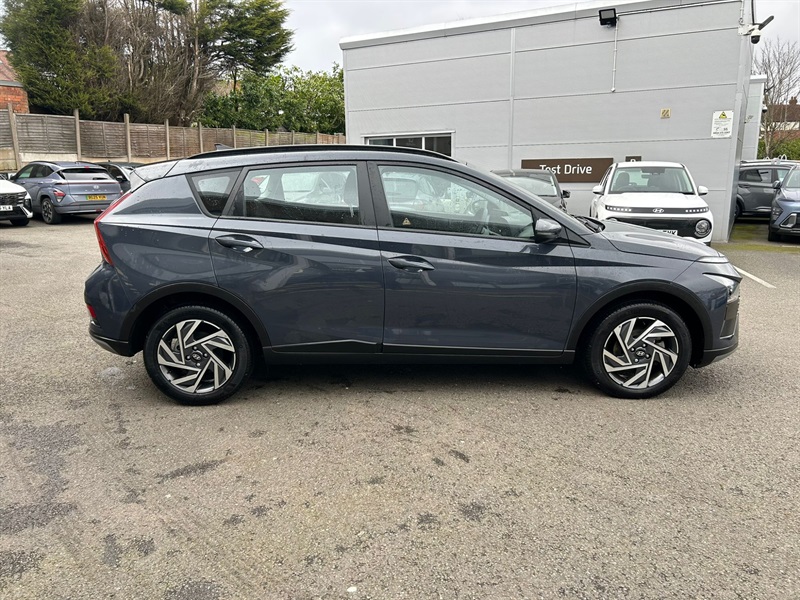 HYUNDAI BAYON