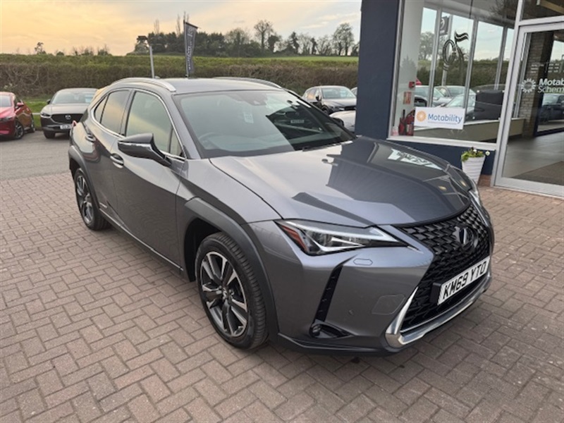 Lexus UX