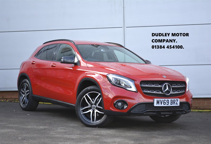 MERCEDES-BENZ GLA